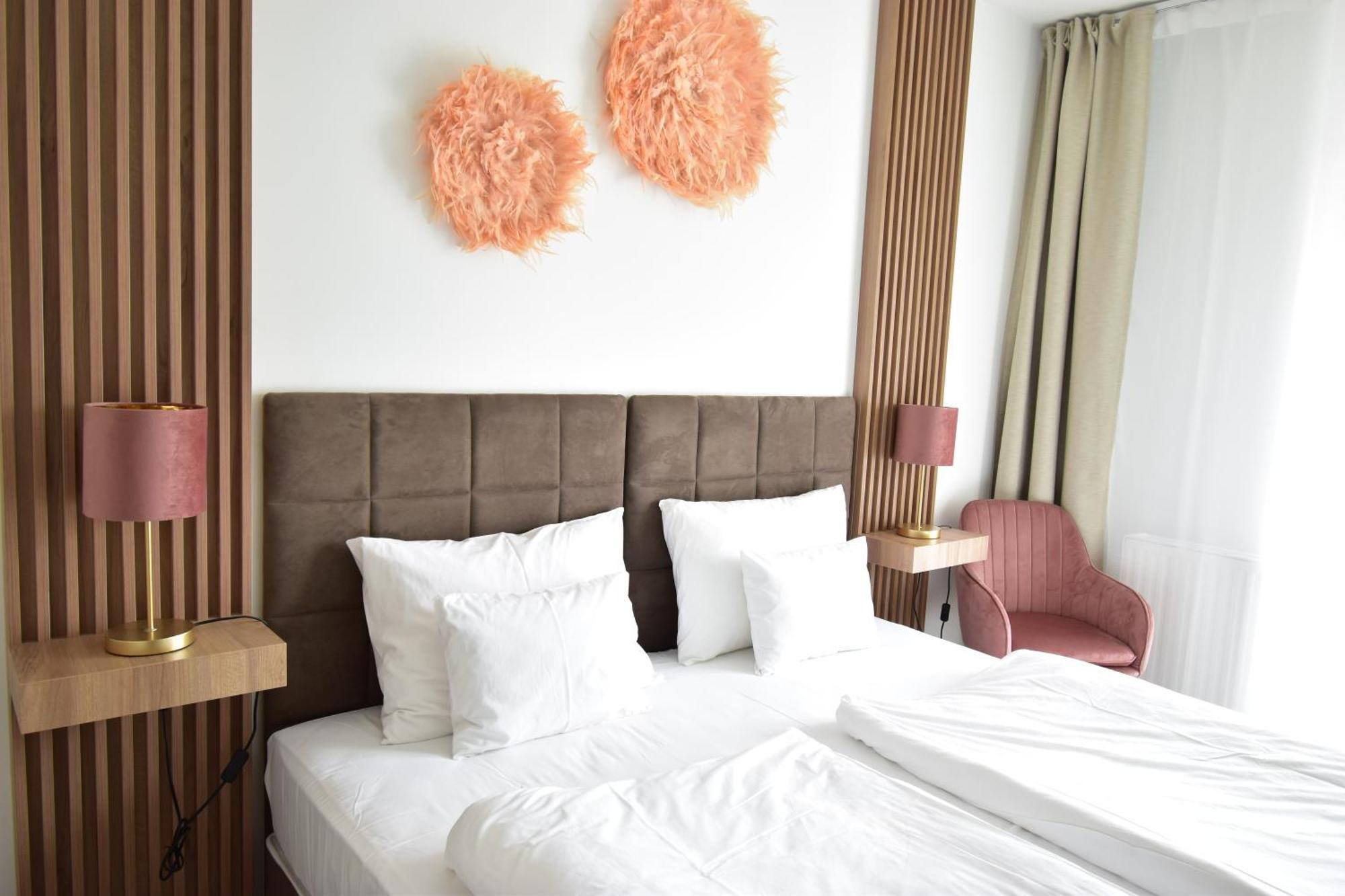 Sunset Resort - Lakeside Apartment Fonyód Стая снимка