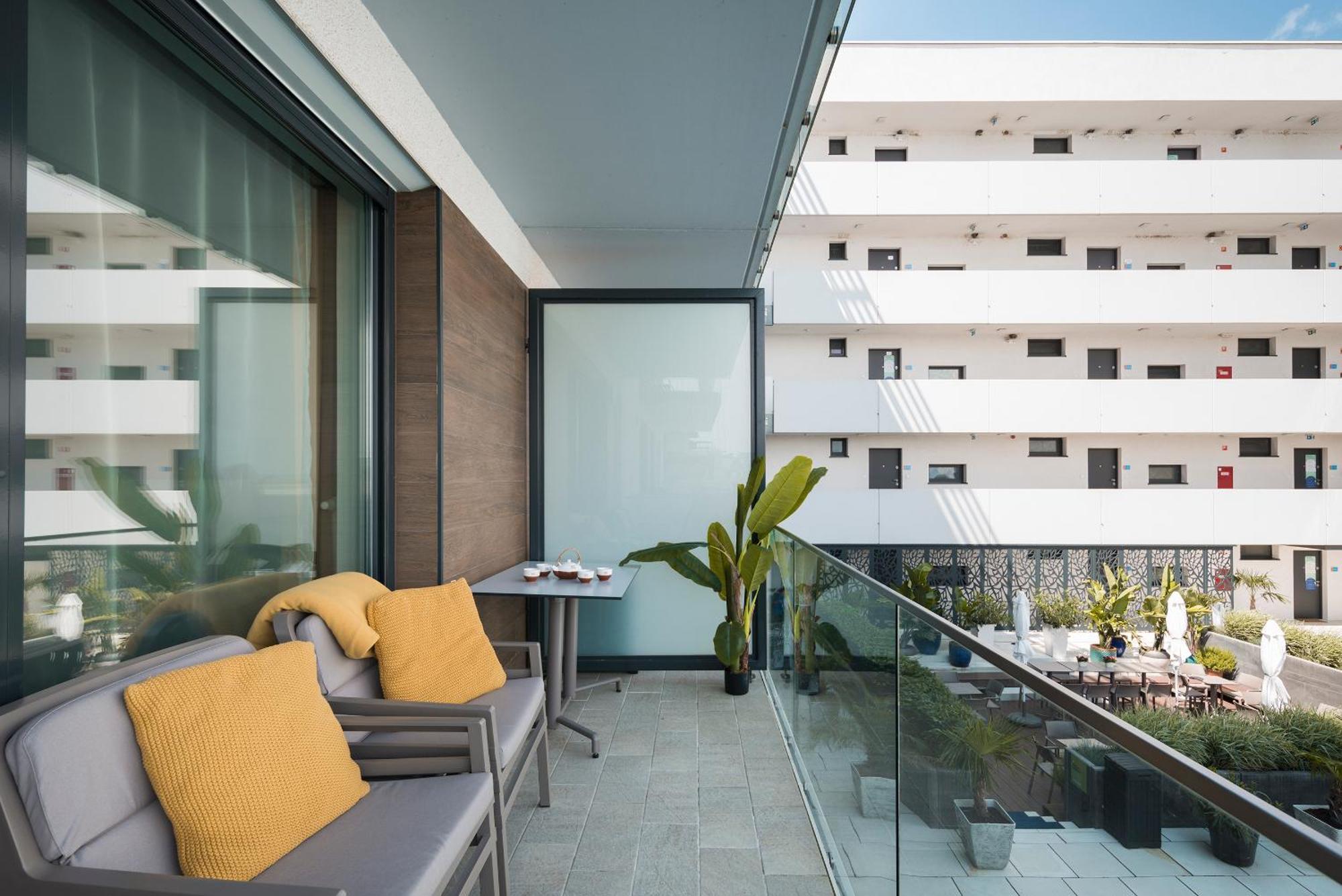 Sunset Resort - Lakeside Apartment Fonyód Стая снимка