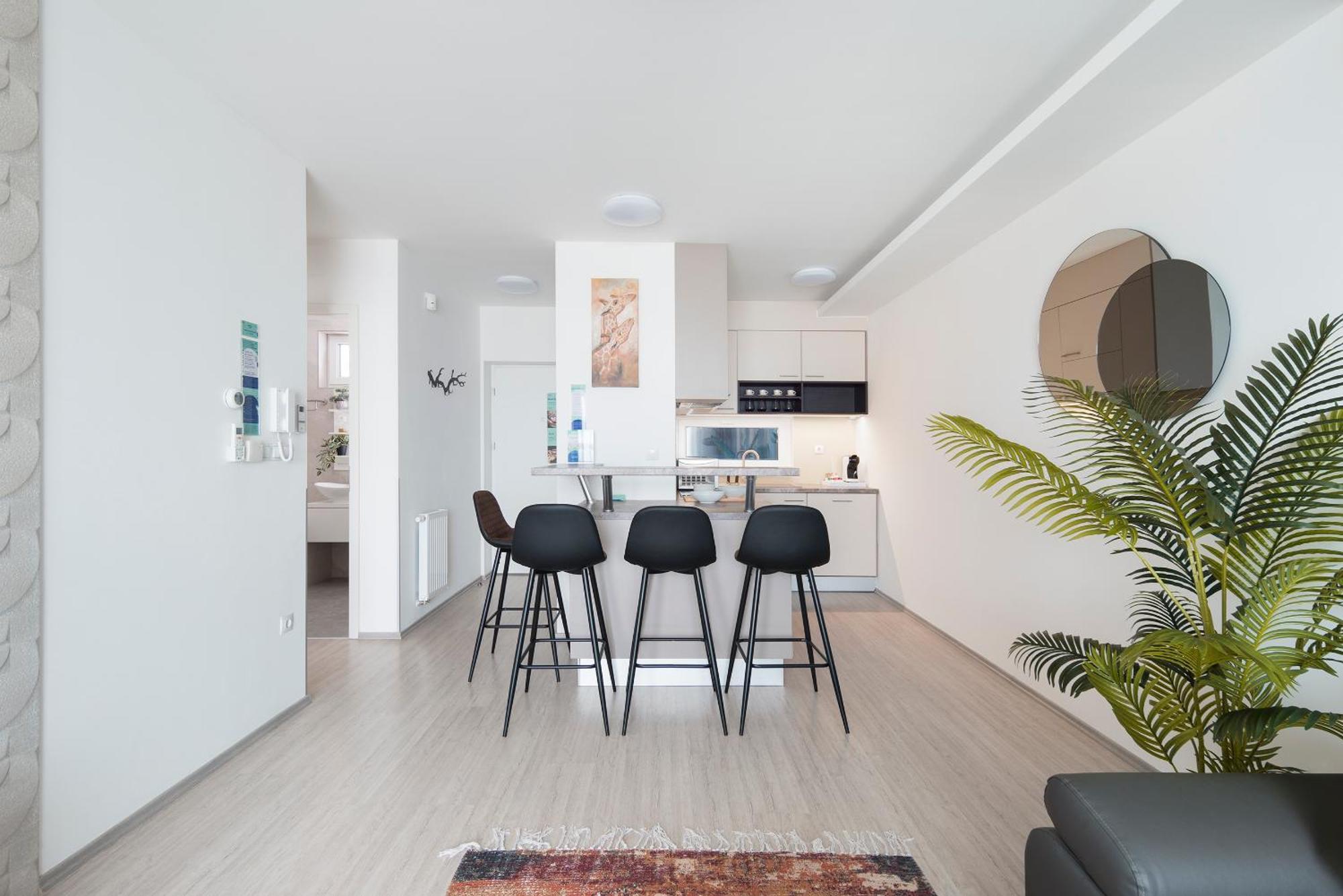 Sunset Resort - Lakeside Apartment Fonyód Стая снимка