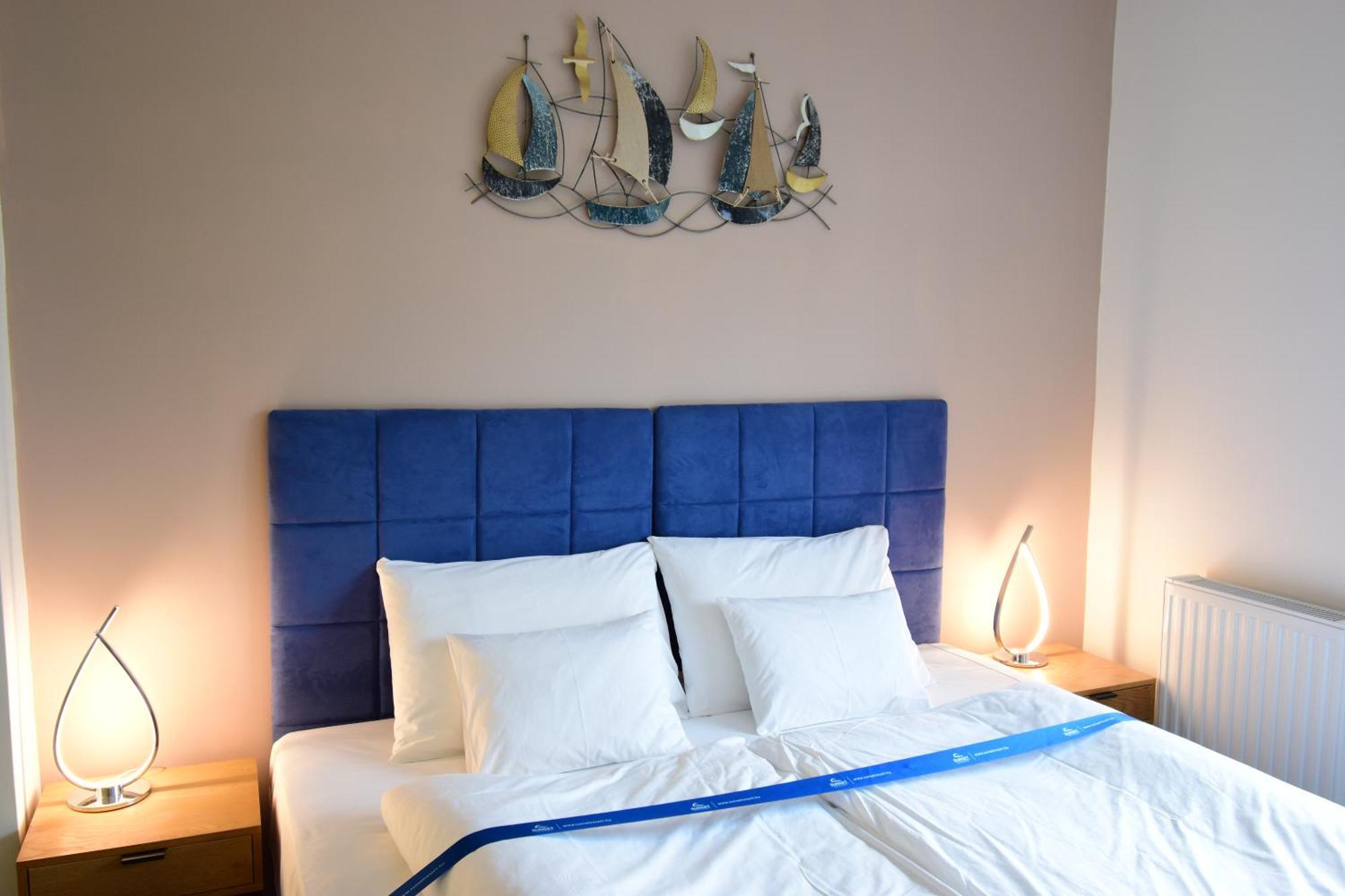 Sunset Resort - Lakeside Apartment Fonyód Екстериор снимка